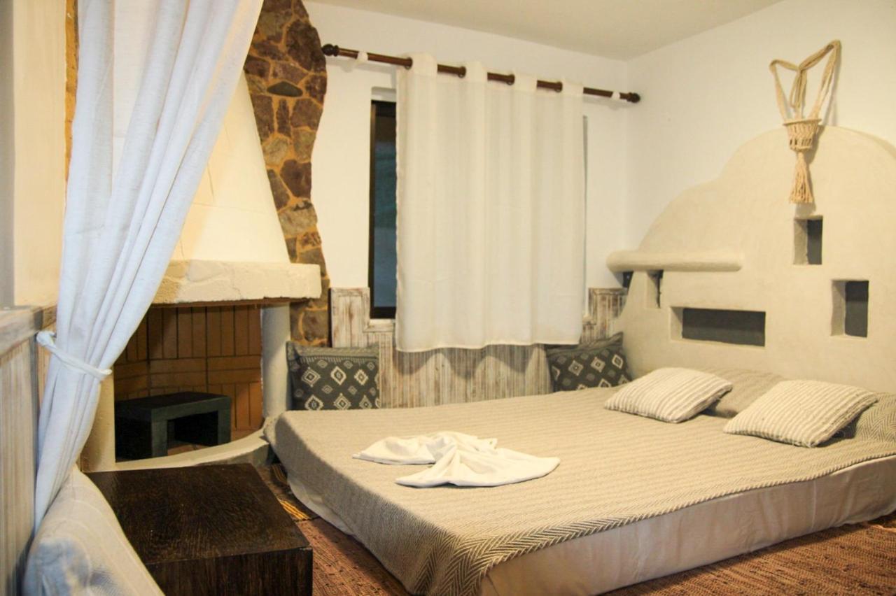 Christos Studios And Family Apartments Stegna 外观 照片