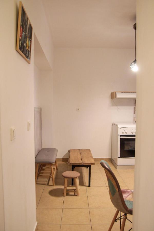 Christos Studios And Family Apartments Stegna 外观 照片
